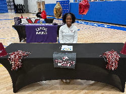 Aliyah Bennett '26 - Southern Illinois - Track & Field