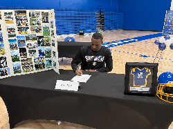 Lamine Komara '26 - Marian University - Football