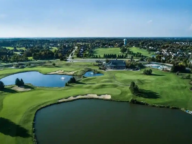 Fox Meadow Country Club 4