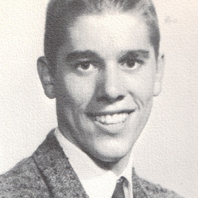 Steve Thomas '61