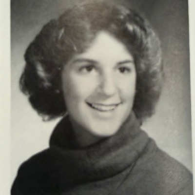 Karen Gullete Hinkel '81