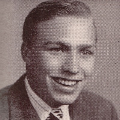 Walt Hausfeld '47
