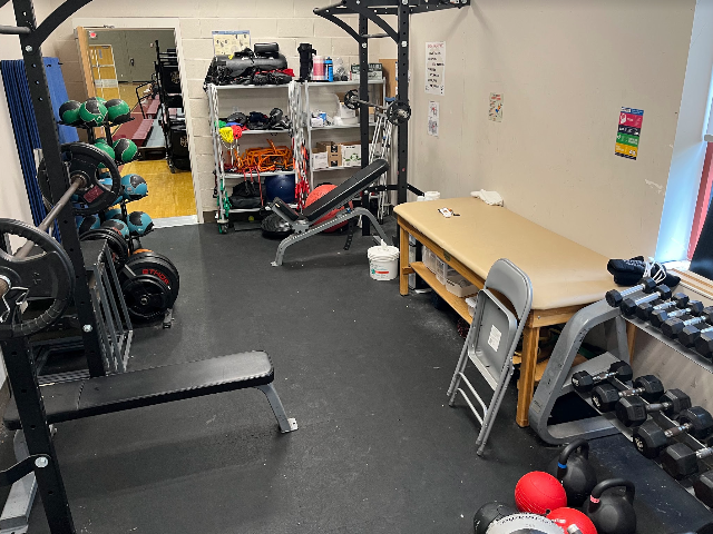 Weight and Trainer Room 1