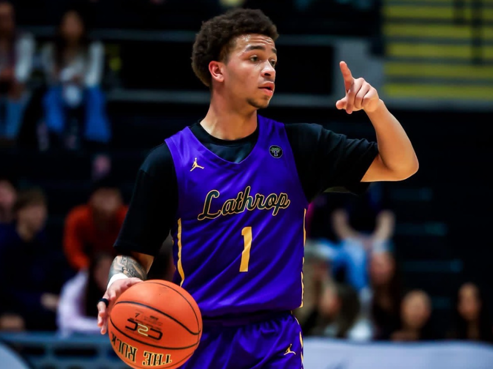 Armani Smith(Basketball)-Centralia College 