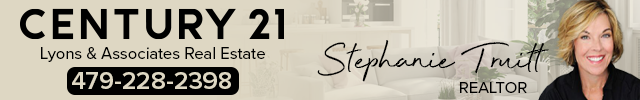 Advertisement image for Stephanie Truitt of CENTURY 21 