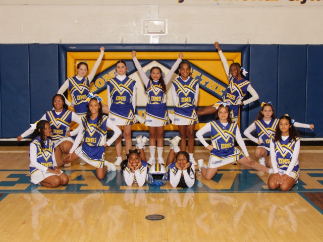 Girls Middle School Cheer Gallery Images