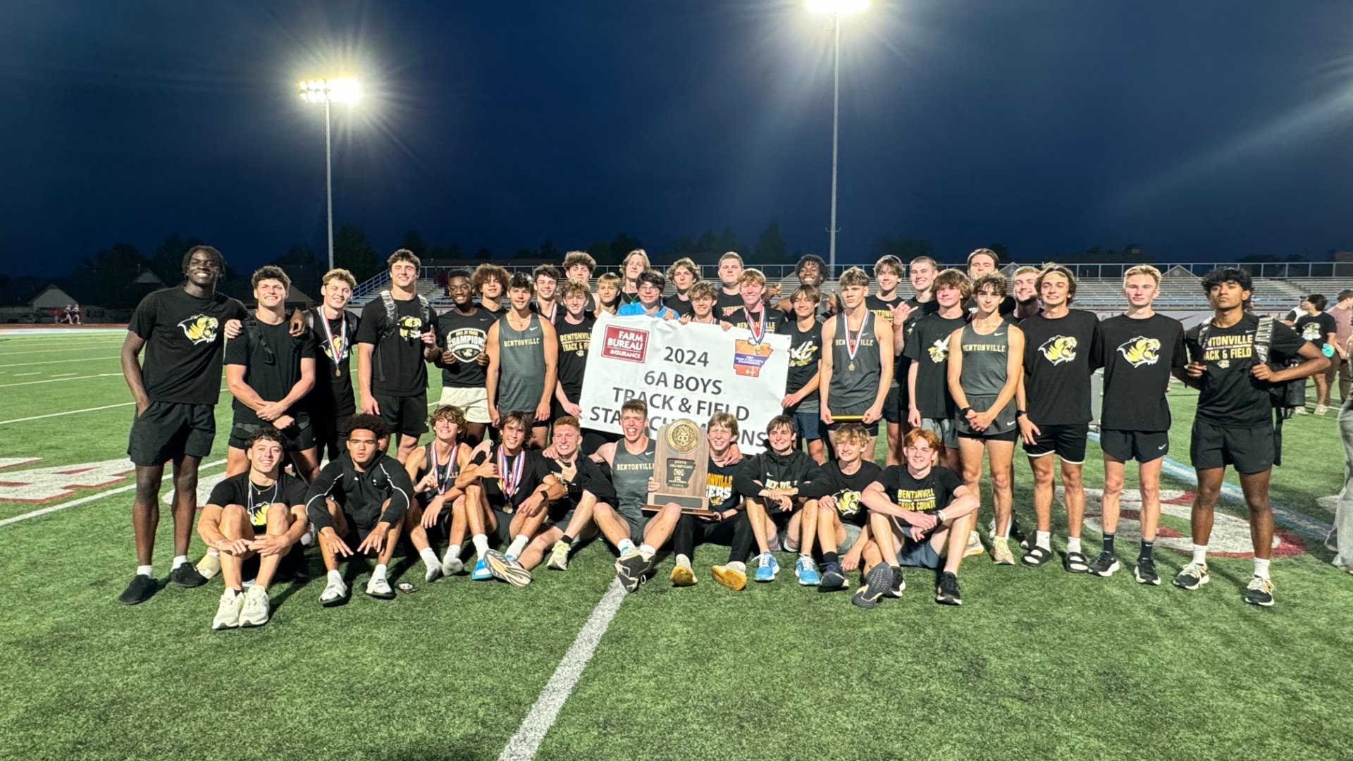 Boys Track And Field Team Photo 1