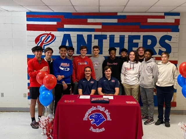 Seniors, Peter Floyd and Connor Young Sign with Northwest Community College