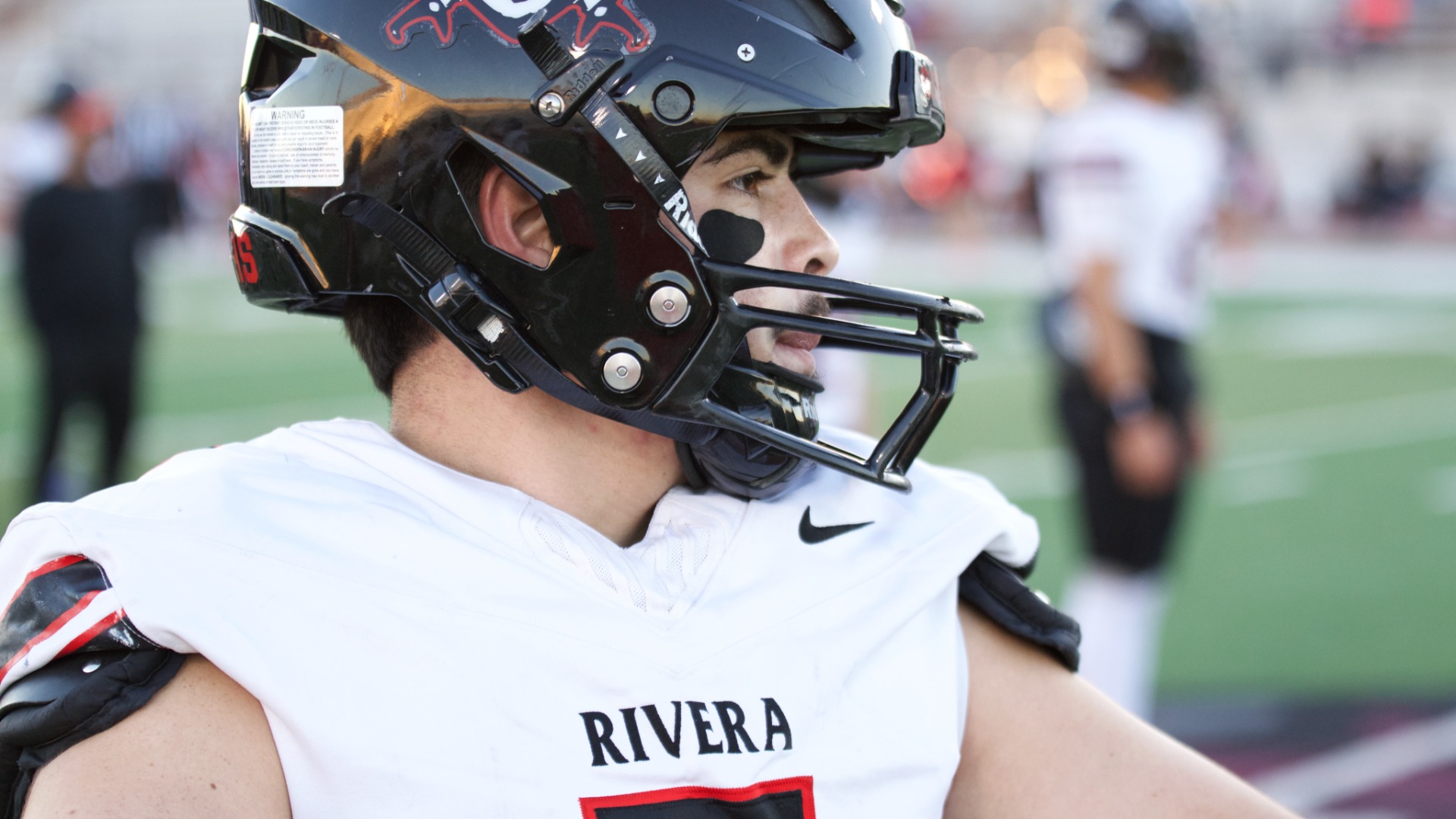 Slide 1 - PHOTOS: RAIDERS AT DONNA NORTH