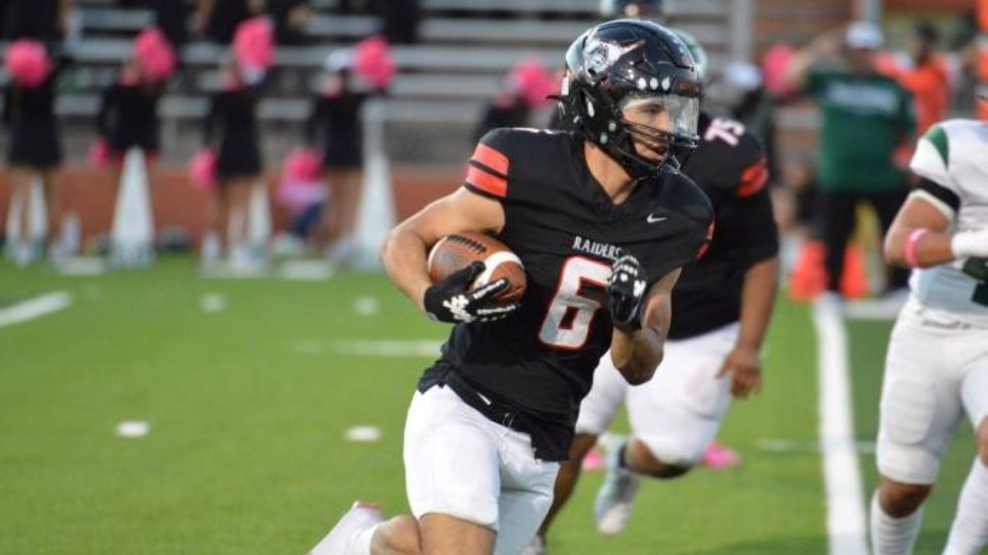 Slide 2 - PHOTOS: HOMECOMING VS. PSJA MEMORIAL