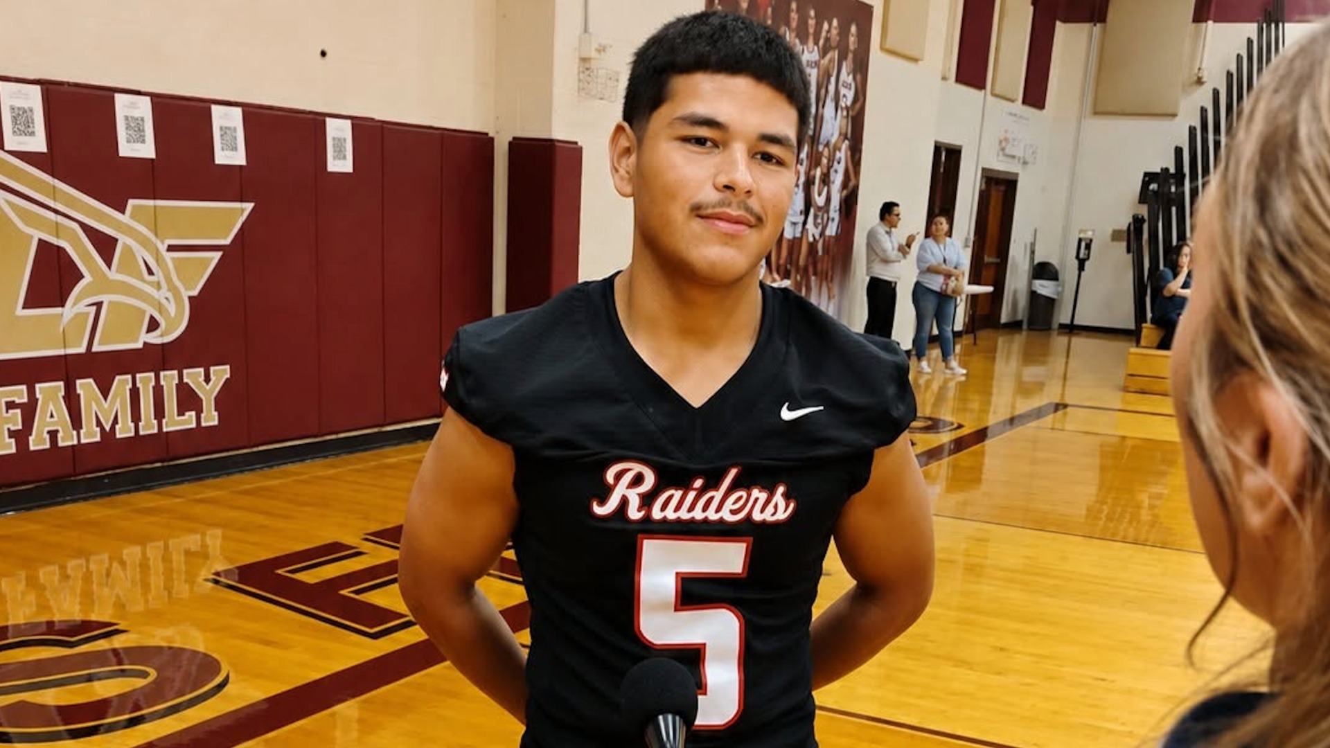 Slide 1 - FOOTBALL MEDIA DAY 2026 IN LOS FRESNOS