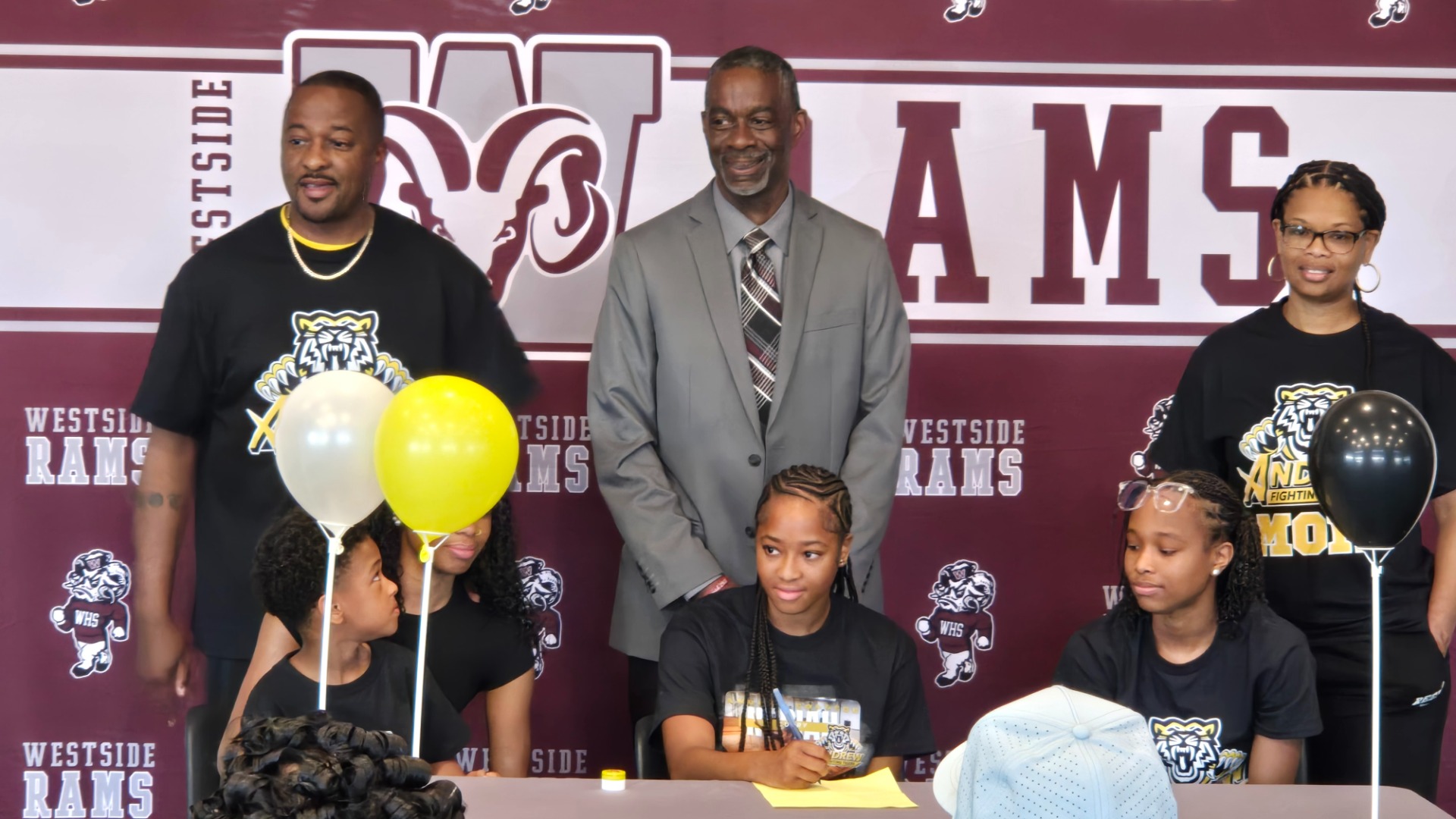 Slide 3 - NERIAH CURRY SIGNS WITH ANDREW COLLEGE VOLLEYBALL 
