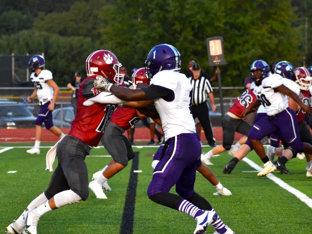 Senior High Football vs Lonoke 9.11.2020 (Photos by Kayleigh Smith)