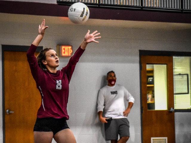Varsity Volleyball vs. Parkview - Senior Night 9.15.2020 (Photos by Kayleigh Smith)