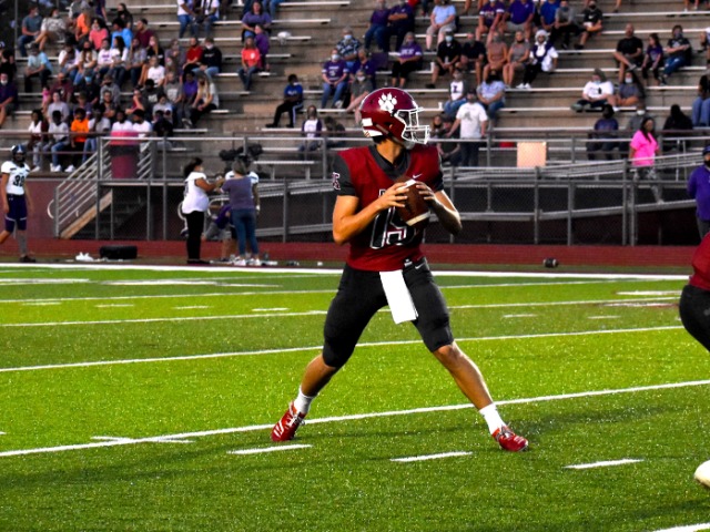 Senior High Football vs Lonoke 9.11.2020 (Photos by Kayleigh Smith)