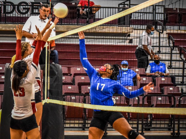 Varsity Volleyball vs. Parkview - Senior Night 9.15.2020 (Photos by Kayleigh Smith)