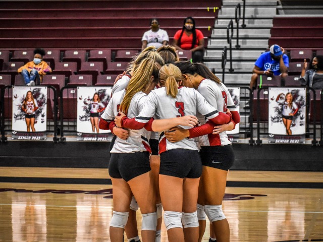 Varsity Volleyball vs. Parkview - Senior Night 9.15.2020 (Photos by Kayleigh Smith)