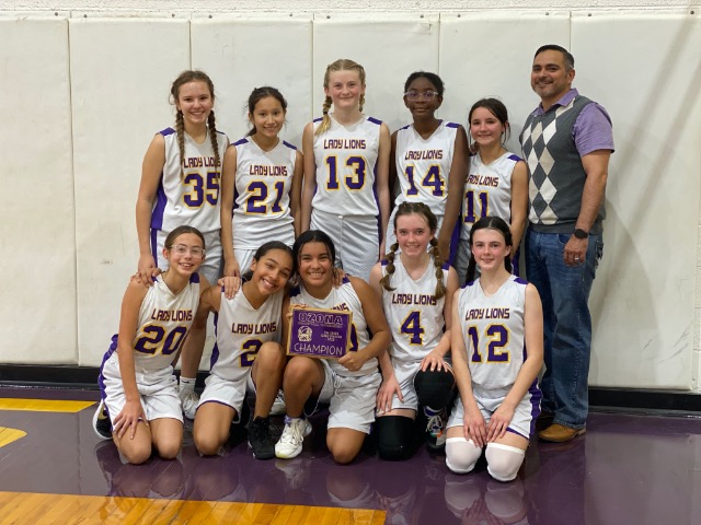 OMS 7th Girls Wins Tournament Champion 1-8-22