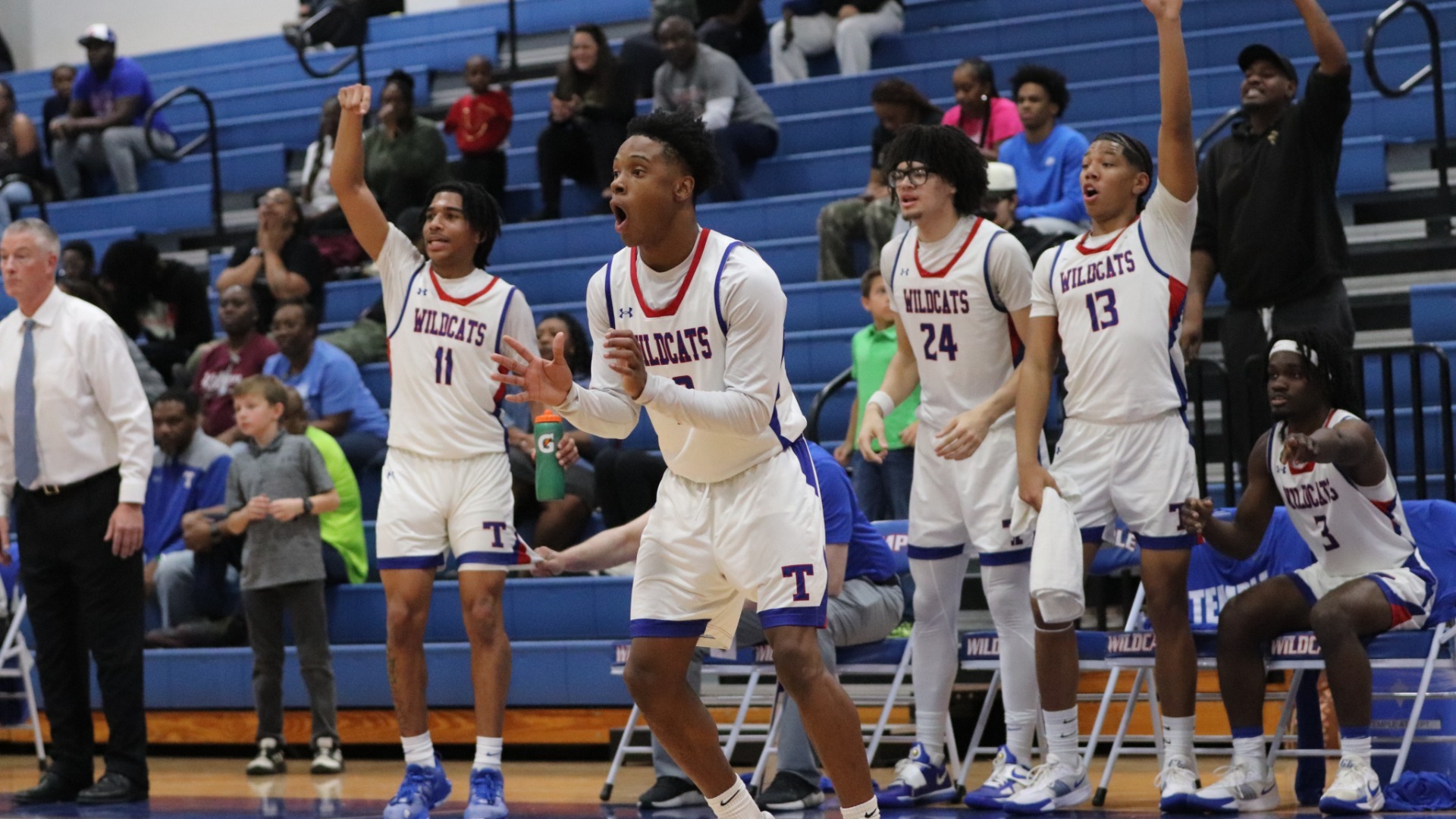 Slide 0 - Temple charges past Killeen to stay in District 12-6A playoff race