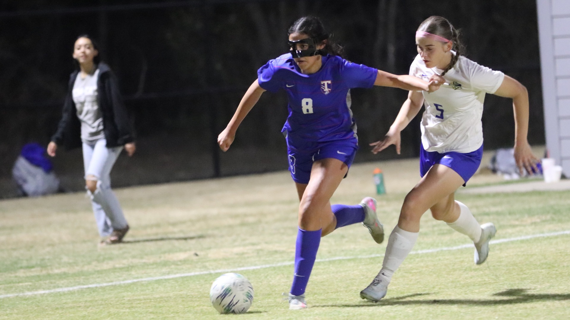 Slide 1 - Tem-Cats Tame Lady Dawgs with Dominant Second-Half Surge