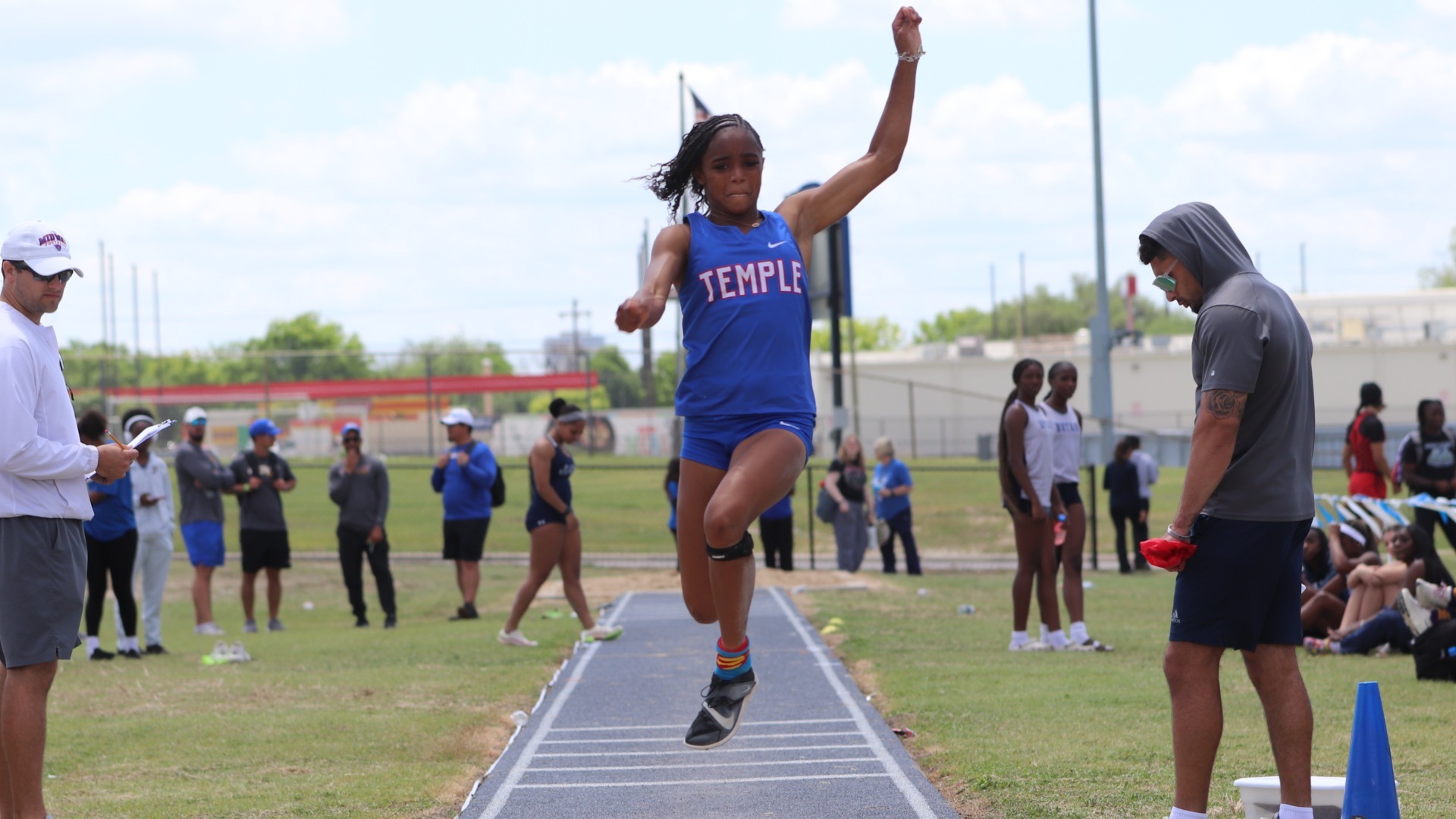 Slide 3 - Tem-Cats win fourth straight district title; Wildcats finish fourth