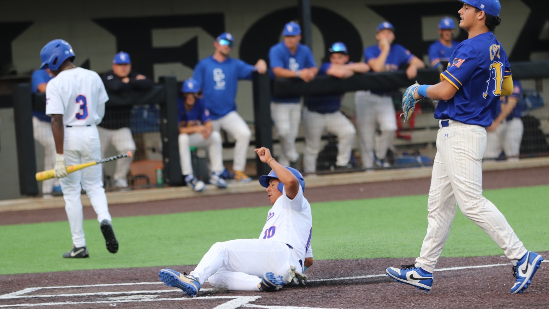 Slide 0 - Temple outlasts Copperas Cove to stay in playoff race