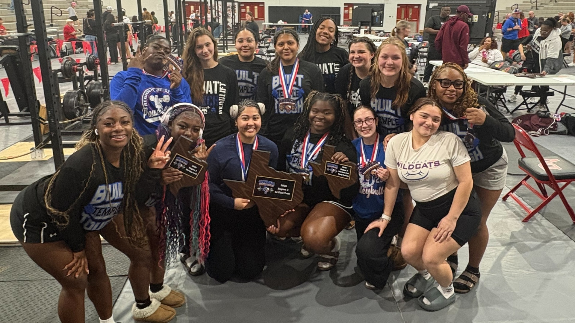 Slide 0 - Tem-Cats Crowned Queens of the Platform: Temple Claims Region 2 Title