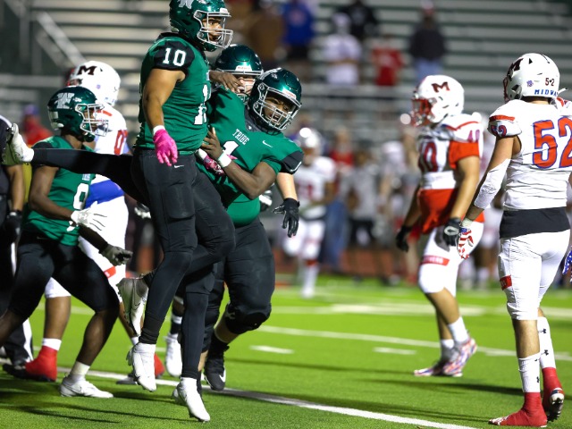 Waxahachie vs Midway Photos by Sherry Milliken