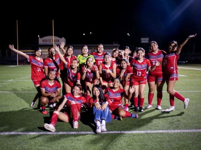 Girls Varsity Soccer Gallery Images