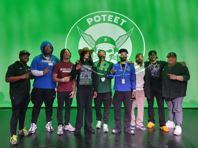 Congratulations to our football signing class of 2026!