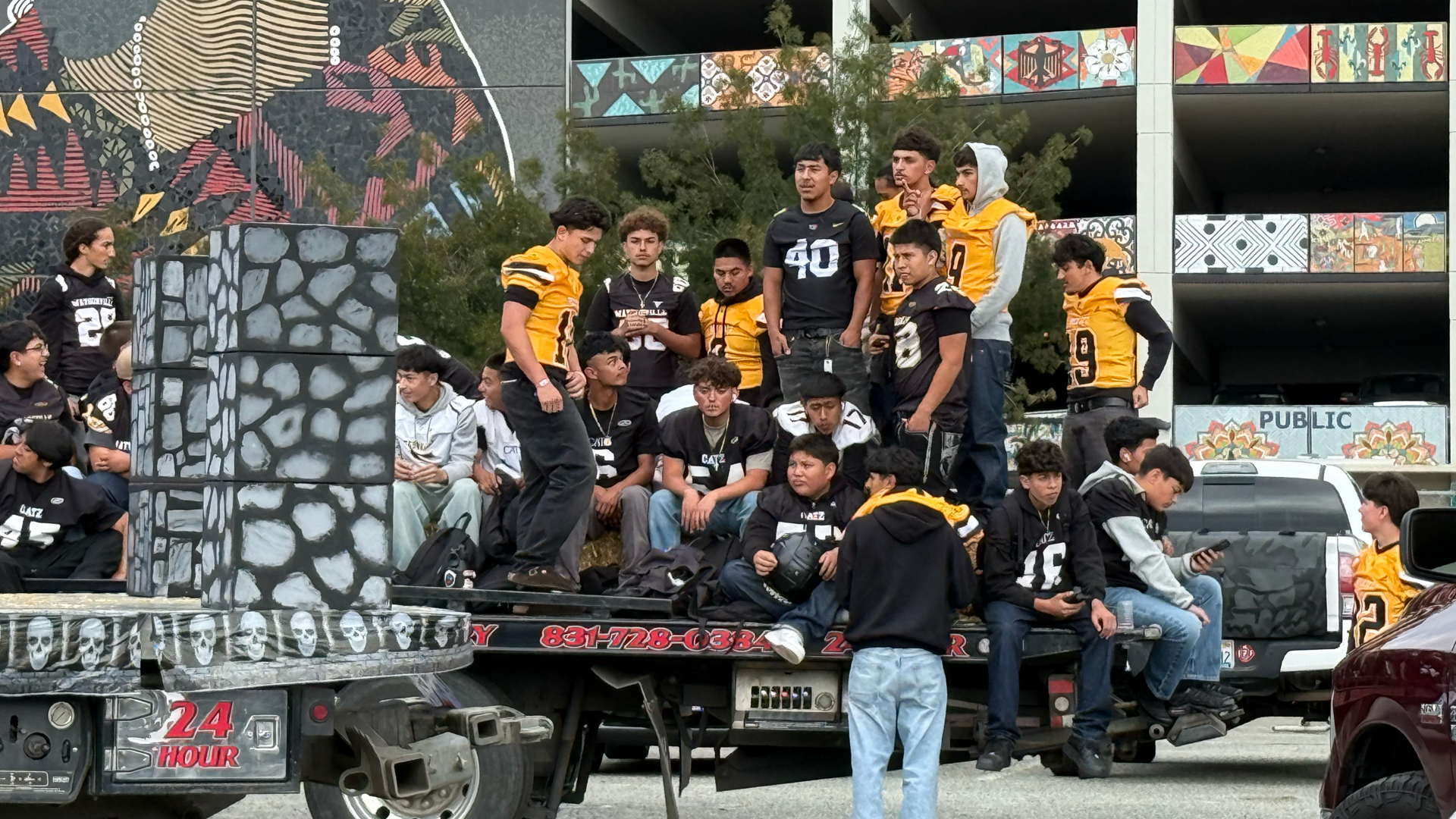 Slide 2 - Homecoming Parade 