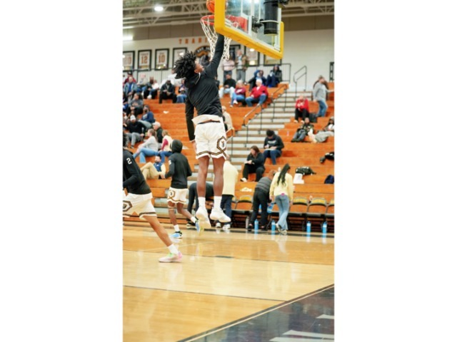 Boys Varsity Basketball Gallery Images