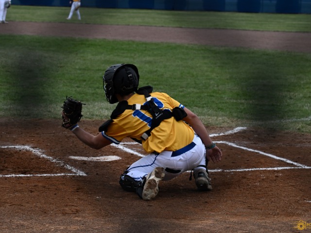 Boys Varsity Baseball Gallery Images