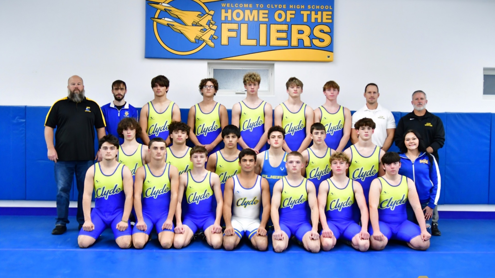 Slide 0 - CHS Wrestling