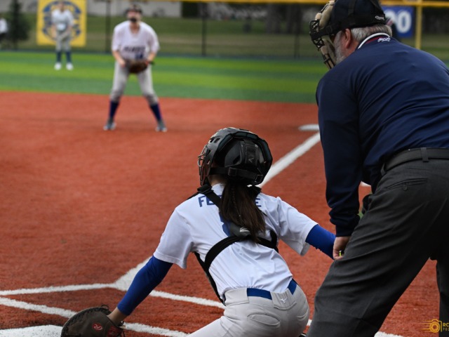 Girls JV Softball Gallery Images