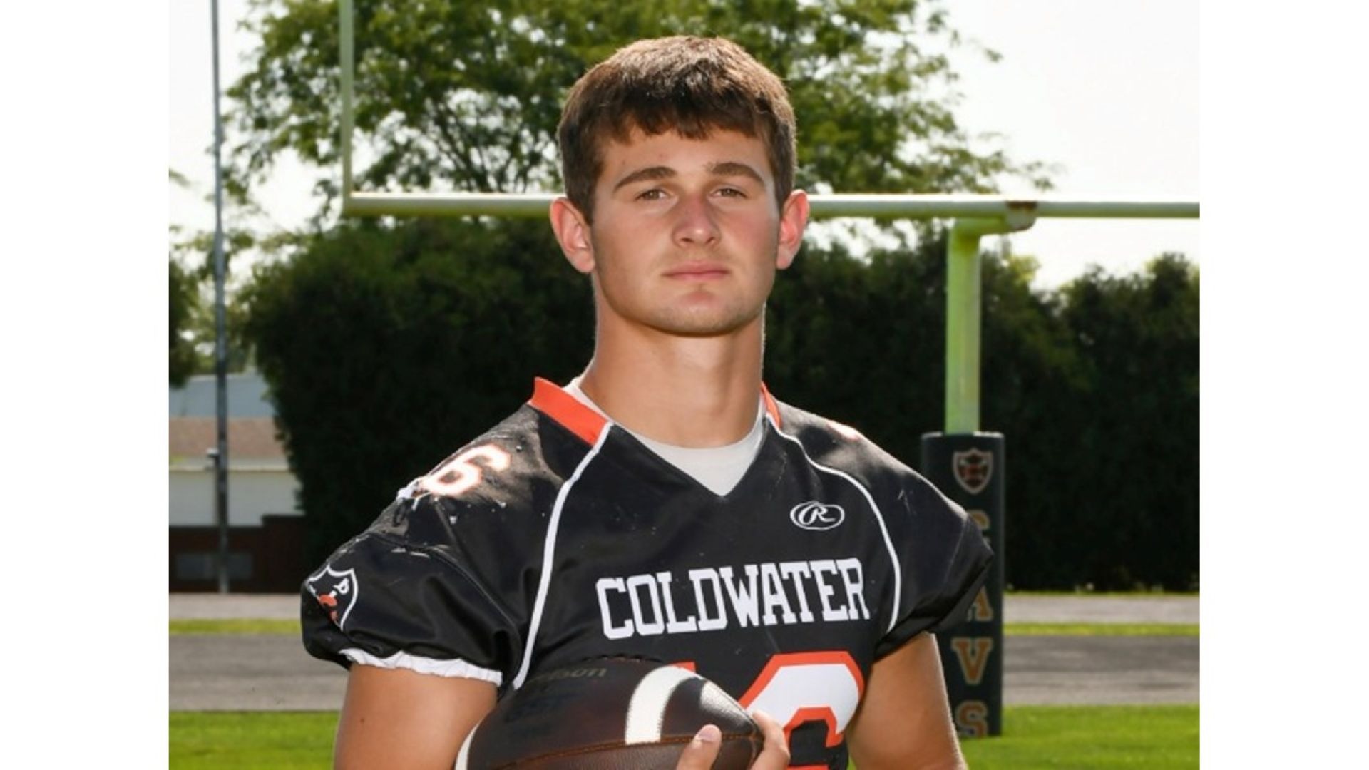 Slide 0 - Senior Karter Freed - Football - Lefeld Industrial & Welding Supplies Athlete of the Week (8/17-8/23)
