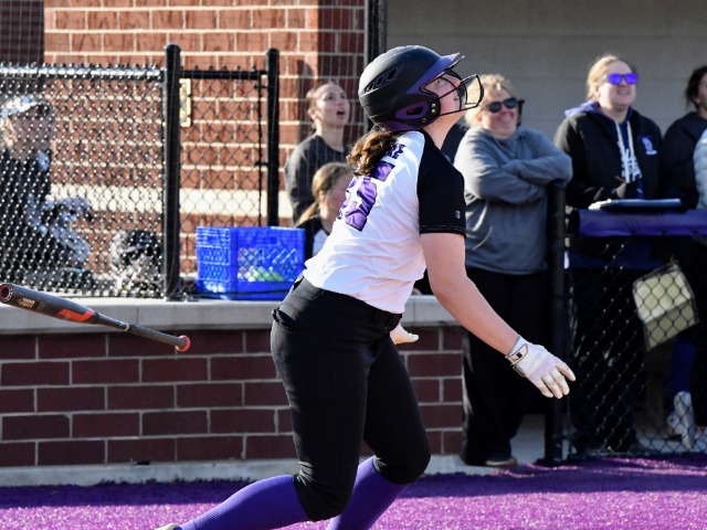 Girls Varsity Softball gallery