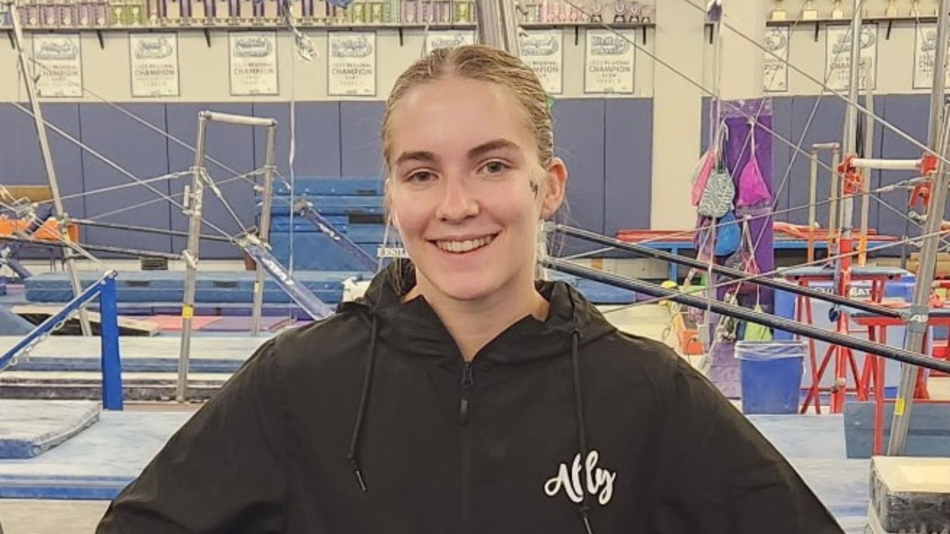 Ally Gryskiewicz finishes in 1st place on the balance beam on 1-17-26, here is a picture of her after the event.