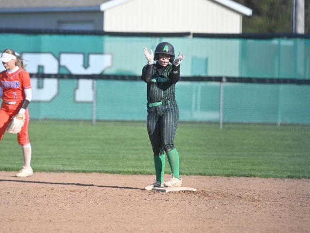 vs Edison (Erin Caldwell--Sandusky Register)