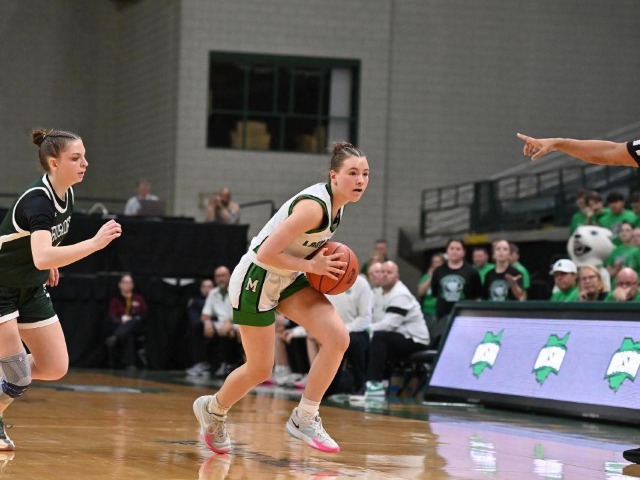 vs Canton Central Catholic (Erin Caldwell Sandusky Register) 