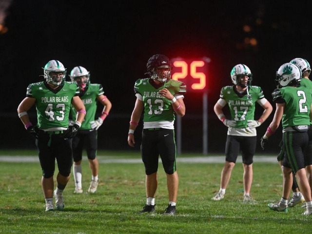 Varsity Football vs Woodmore (Erin Caldwell Sandusky Register)