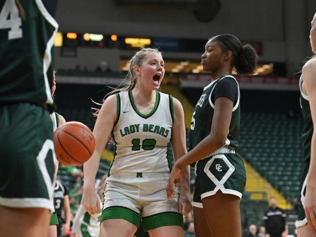 Final Four--vs Canton Central Catholic--(Erin Caldwell Sandusky Register)