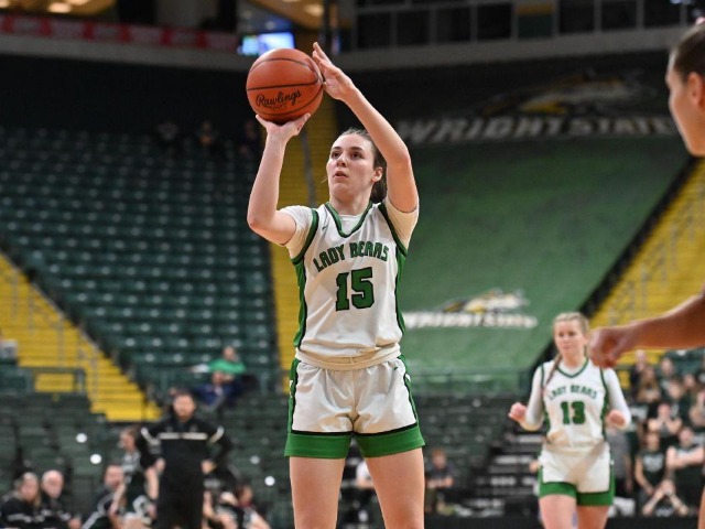 Final Four--vs Canton Central Catholic--(Erin Caldwell Sandusky Register)