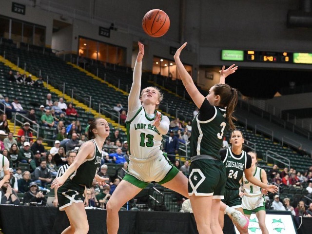 vs Canton Central Catholic (Erin Caldwell Sandusky Register) 