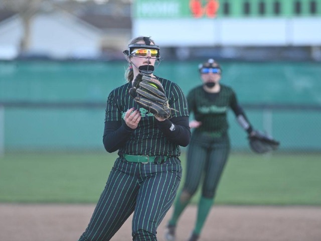 vs Edison (Erin Caldwell--Sandusky Register)