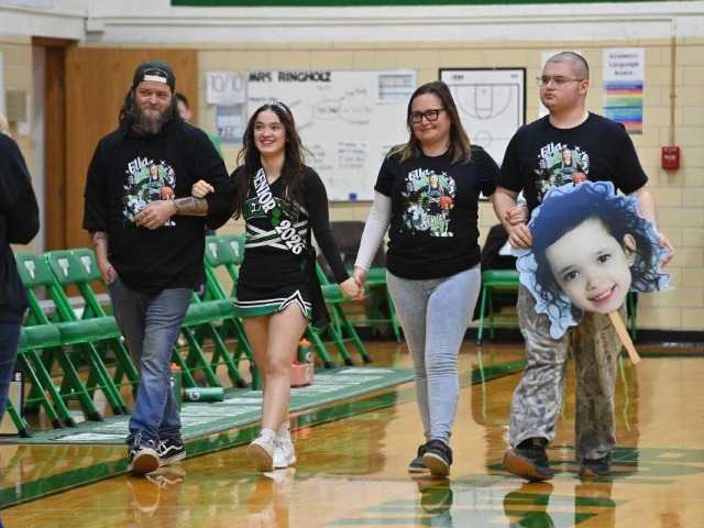 vs Shelby (Erin Caldwell---Sandusky Register)