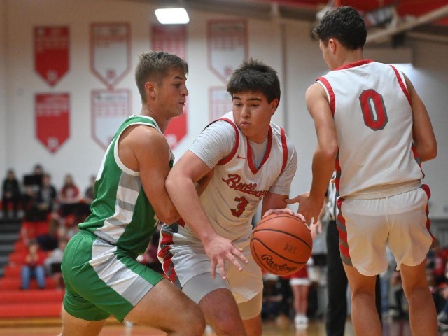 @ Bellevue (Erin Caldwell--Sandusky Register)