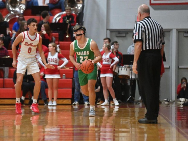 @ Bellevue (Erin Caldwell--Sandusky Register)