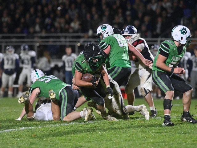 Varsity Football vs Carey (State Playoffs) Erin Caldwell--Sandusky Register