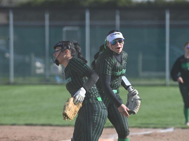 vs Edison (Erin Caldwell--Sandusky Register)